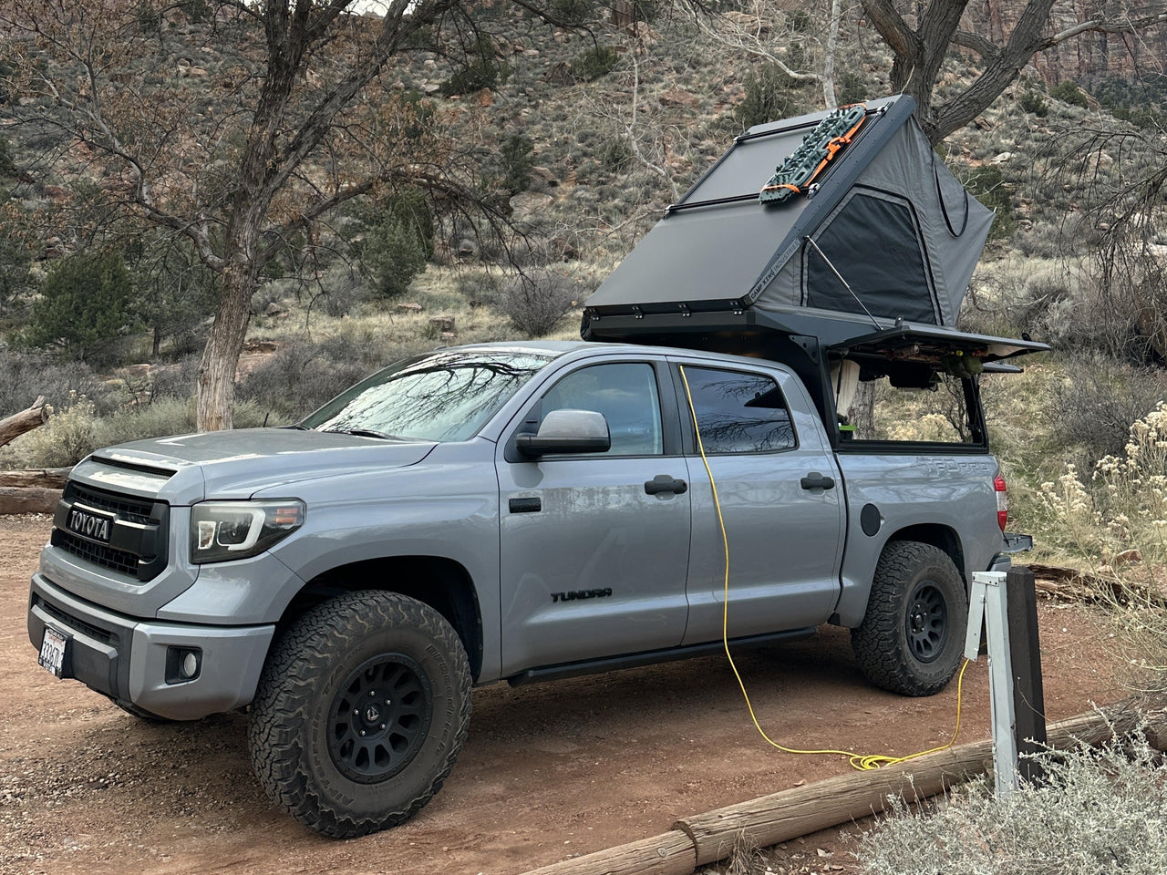 CAMP KING INDUSTRIES Outback Series Canopy Camper Toyota Tundra | 2007 - 2021